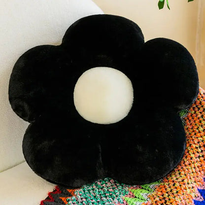 Black & White Flower Cushion netstar®