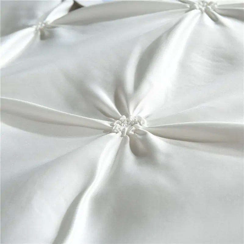 Silk Bedding Exclusive Set Solus™